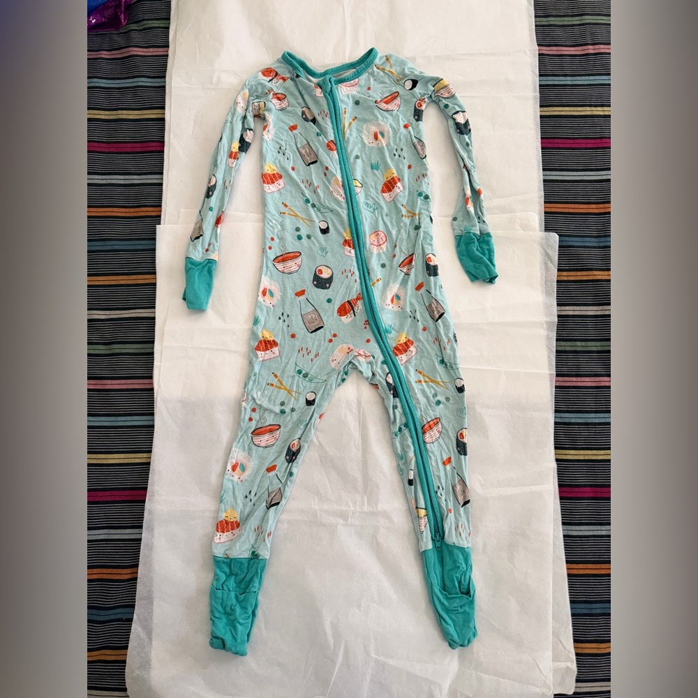 Little Sleepies 2T Sushi Zippy (EUC)